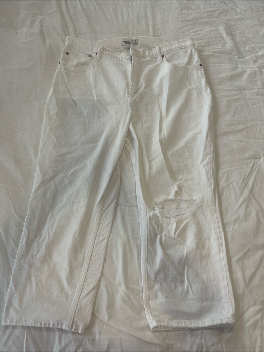 Abercrombie & Fitch Straight-Leg Jeans.